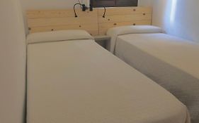 Albergue Rosalia / Pilgrim Hostel